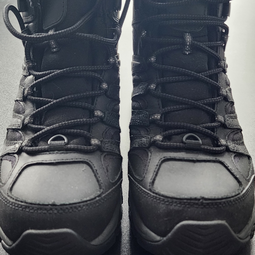 Merrell Men's Dark Gray and Black Trail Boots - Picture 12 of 13